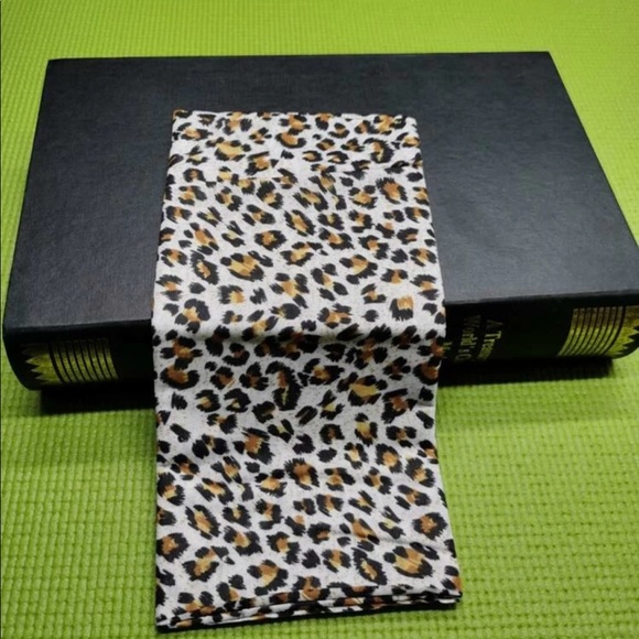 New festival Leopard Face Mask Scarf - Picture 3 of 3